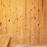 Cozy Renovated - By Traum * הרבור