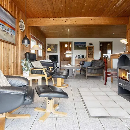 Cozy Renovated - By Traum הרבור