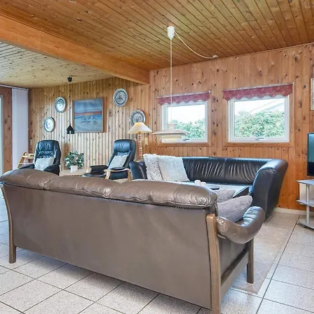 Four-bedroom In Harboore 12 *