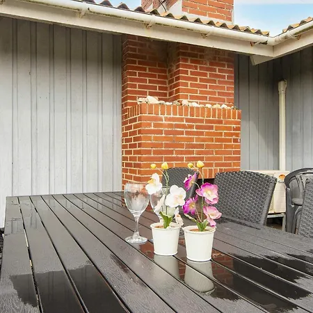 Cozy Renovated - By Traum * הרבור