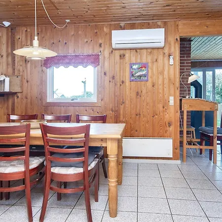 Cozy Renovated - By Traum